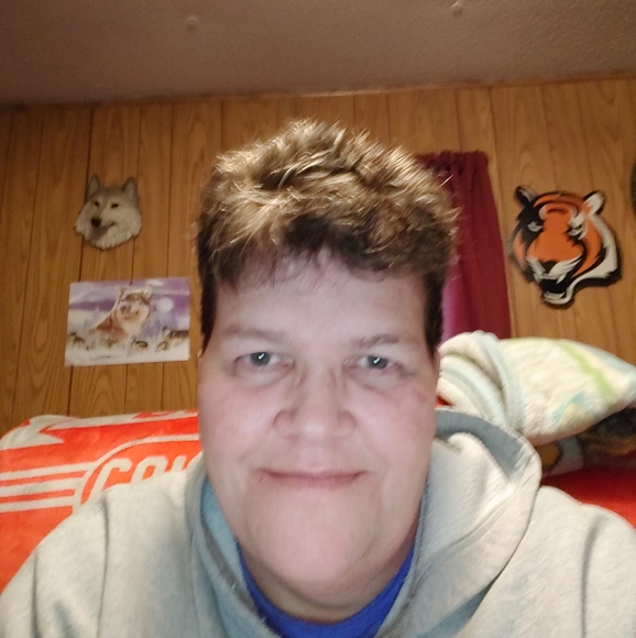 Meet your Posher, Kris - Picture 1 of 1